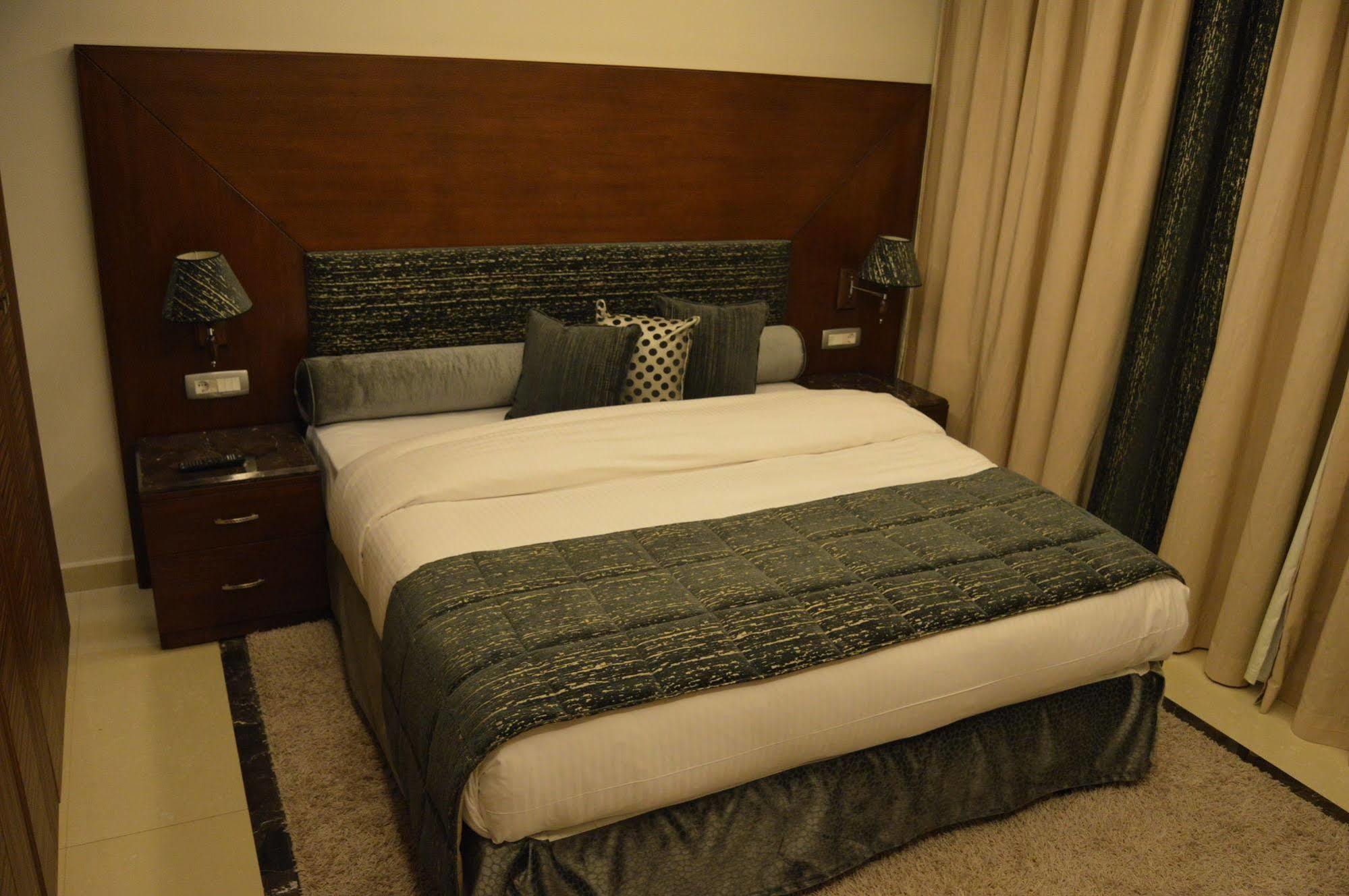 Markazia Suites Beirut Eksteriør bilde