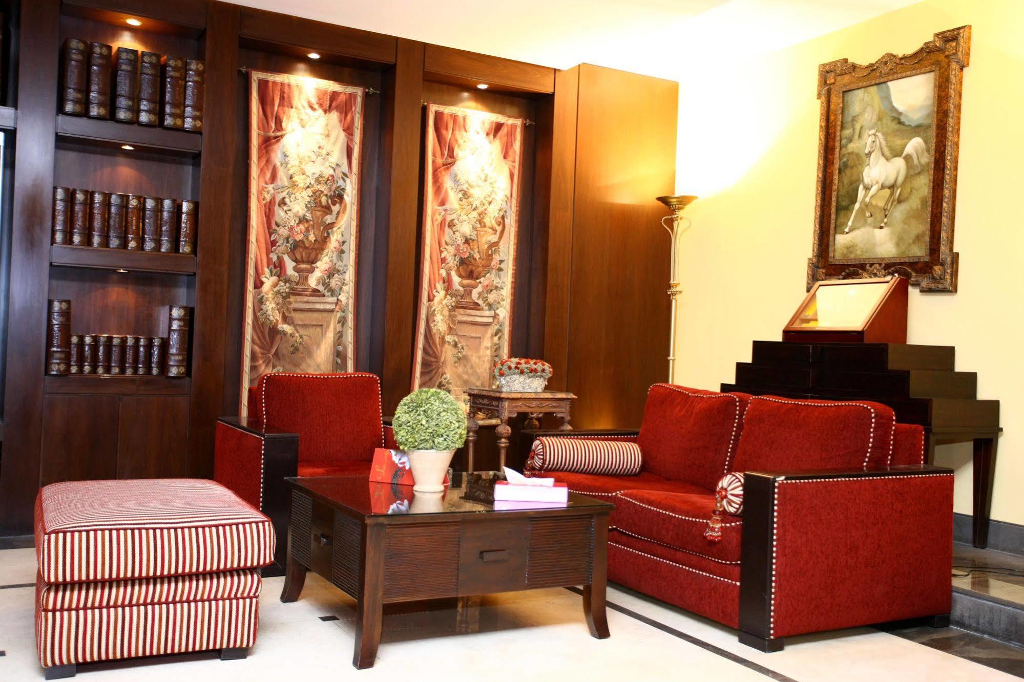 Markazia Suites Beirut Eksteriør bilde