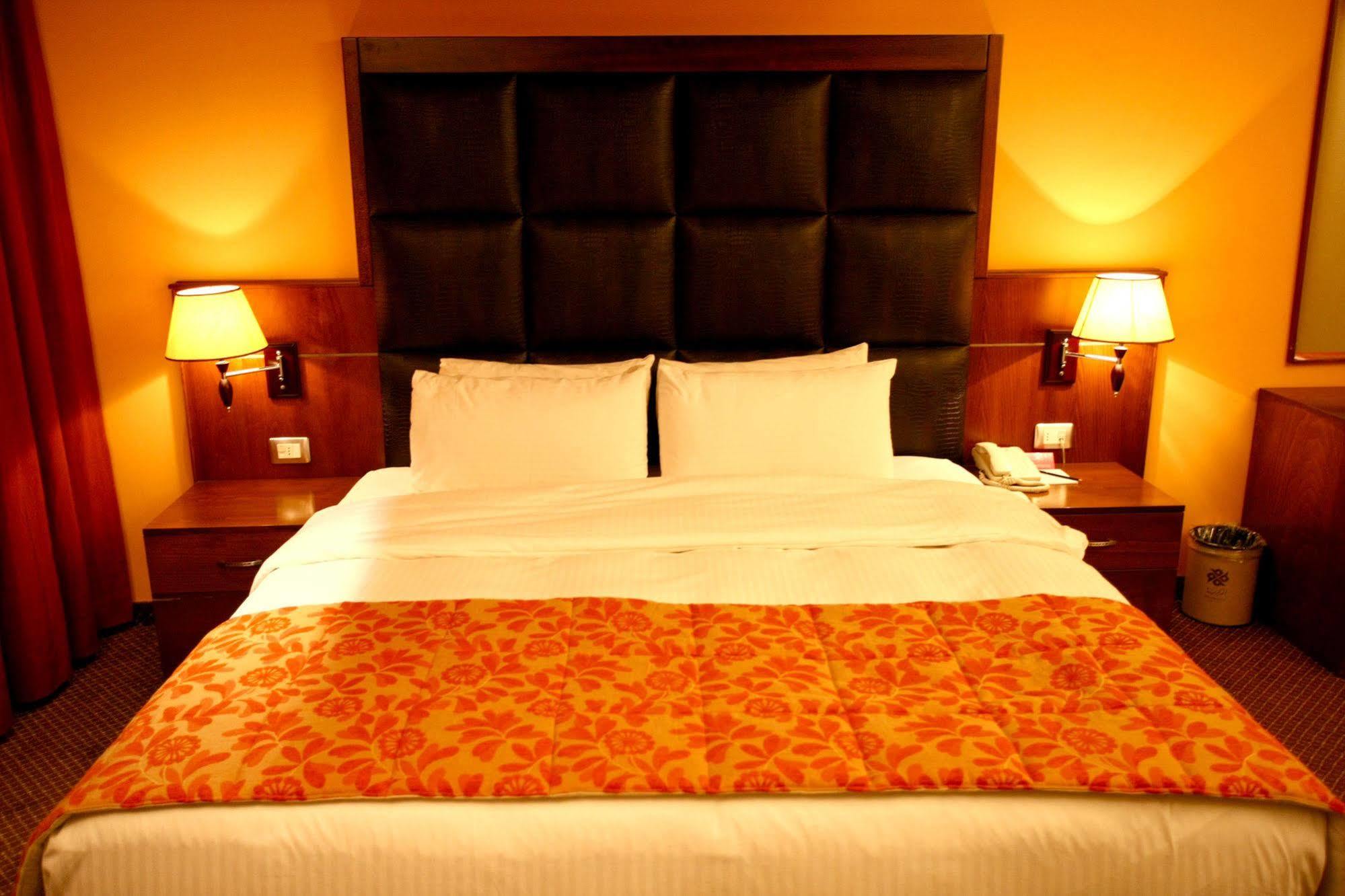 Markazia Suites Beirut Eksteriør bilde